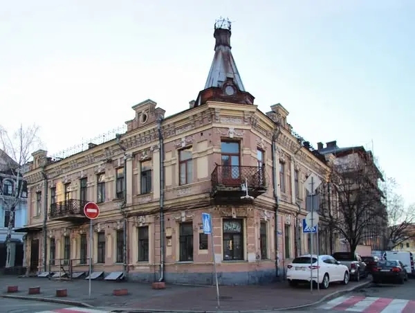 Директор заповідника “Стародавній Київ” анонсував ініціативу з повернення громаді Будинку Хвойки