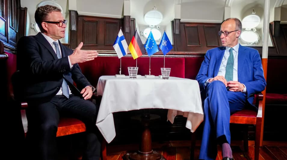 Мерц уточнив свою заяву щодо обмежень далекобійності зброї для України