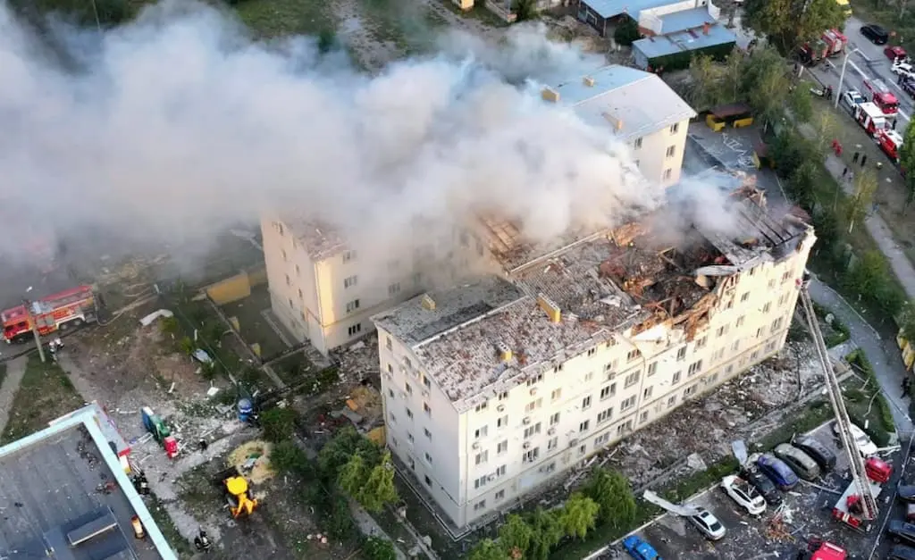 Російський терор: ракетна атака на Харків забрутала життя п'ятьох
