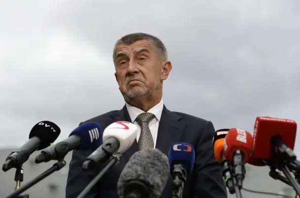 "Справжній подарунок Путіну": в Чехії можуть скасувати ініціативу щодо боєприпасів для України