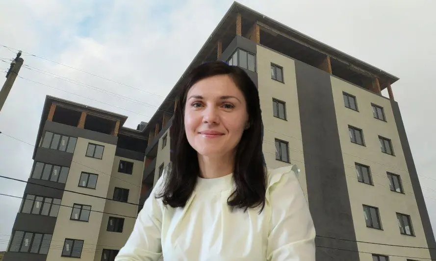 Житло на приаеродромній території: чому у Державіаслужби не виходить домогтися демонтажу “клубного будинку” на Караваєвих Дачах