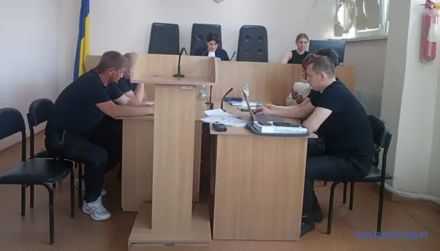 Харківський вчитель вимагає у суді 300 тис гривень моральної шкоди від ТЦК-шника, який побив його