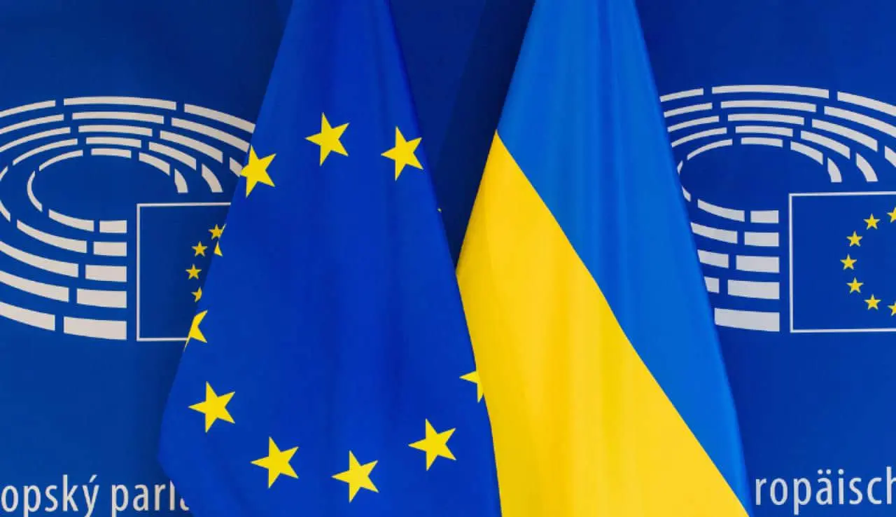 Українці оцінили прогрес у реформах та їхню підтримку з боку ЄС