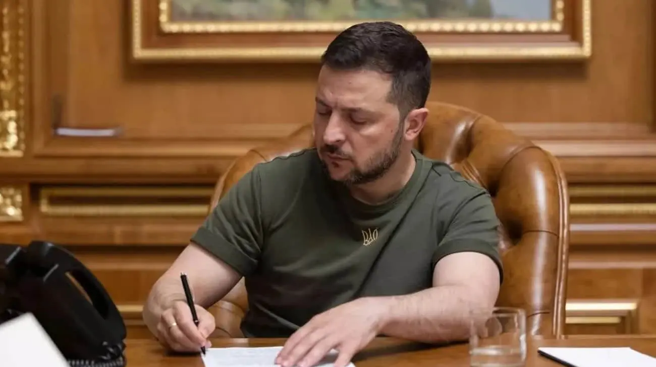 Зеленський підписав низку невідкладних законів