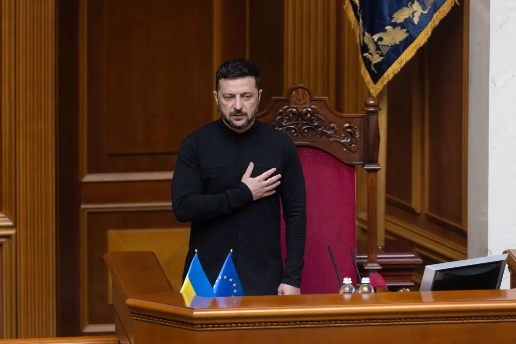 Зеленский поручил обновленному Кабмину увеличить долю украинского оружия на фронте до 50%
