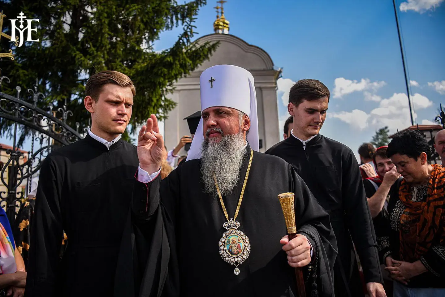 Митрополит Епіфаній очолив літургію на честь 200-ліття храму на Вінниччині
