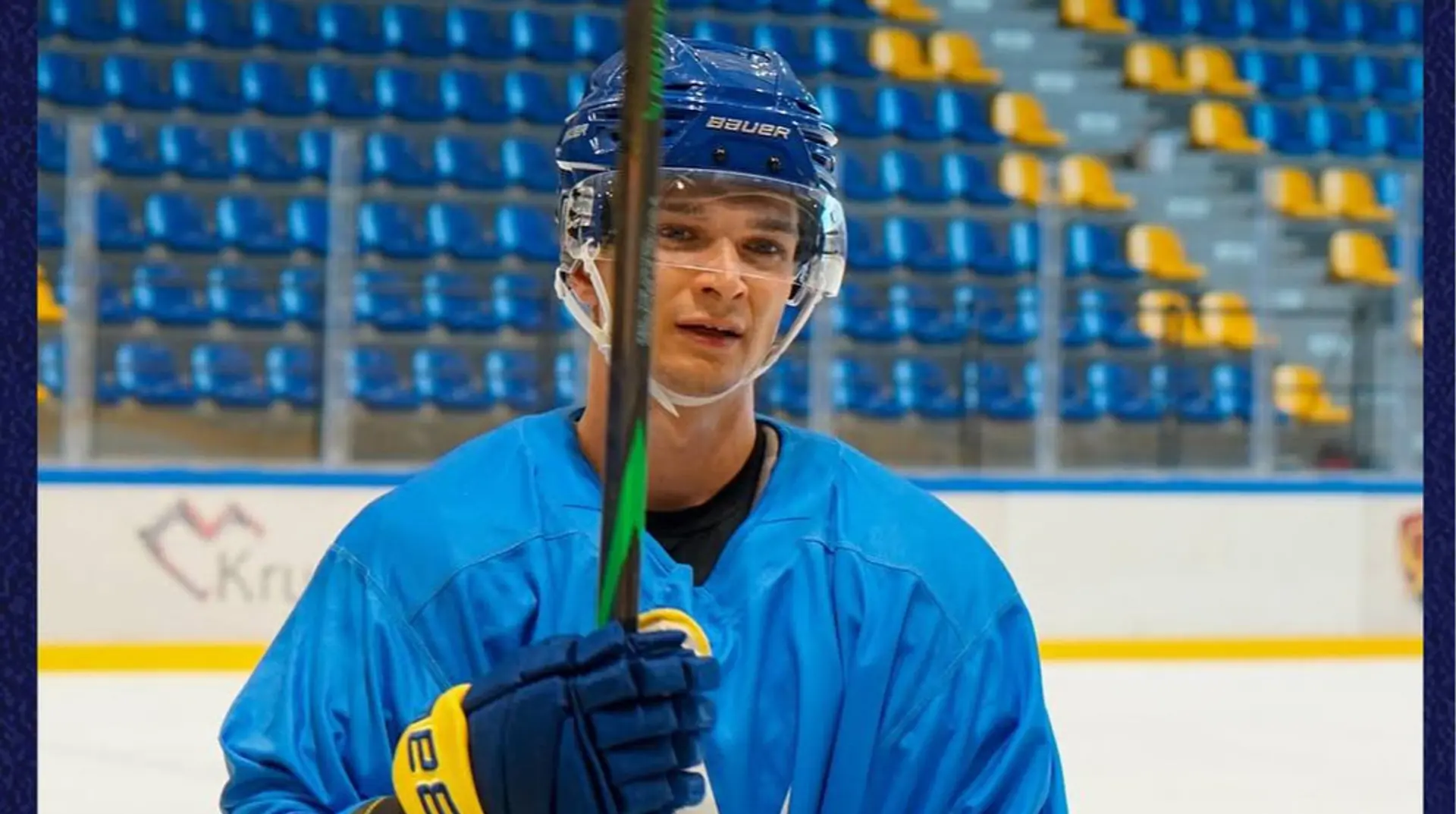 Захисник збірної України з хокею продовжить кар'єру в складі чемпіона Франції