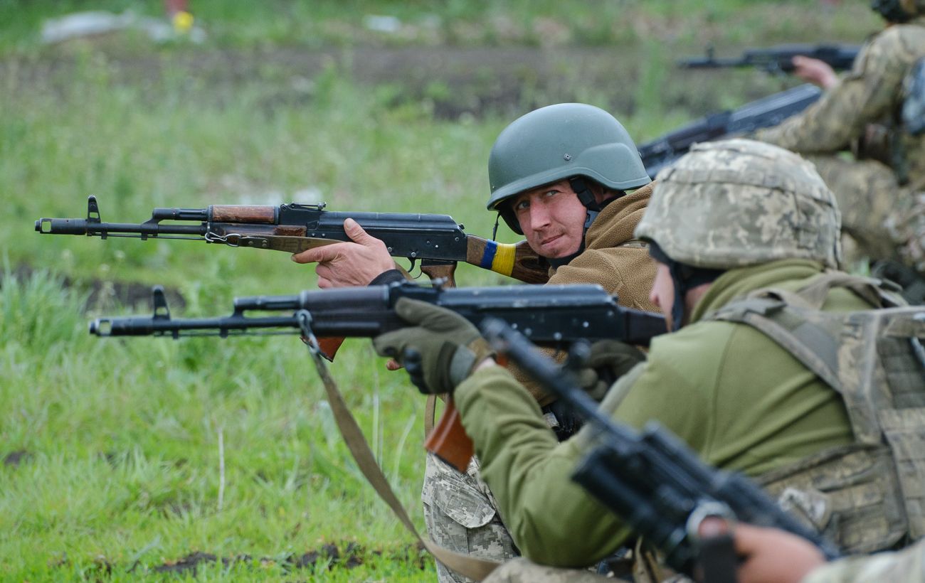За добу армія РФ втратила 870 солдатів і 140 одиниць техніки, - Генштаб
