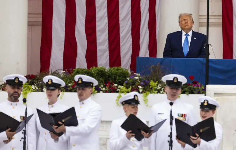 Трамп, ймовірно, хоче поділити світ на сфери впливу із Росією та Китаєм – NYT