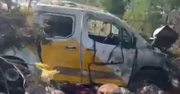 Росіяни вдарили авіабомбою по селищу на Донеччині, загинули понад 20 людей