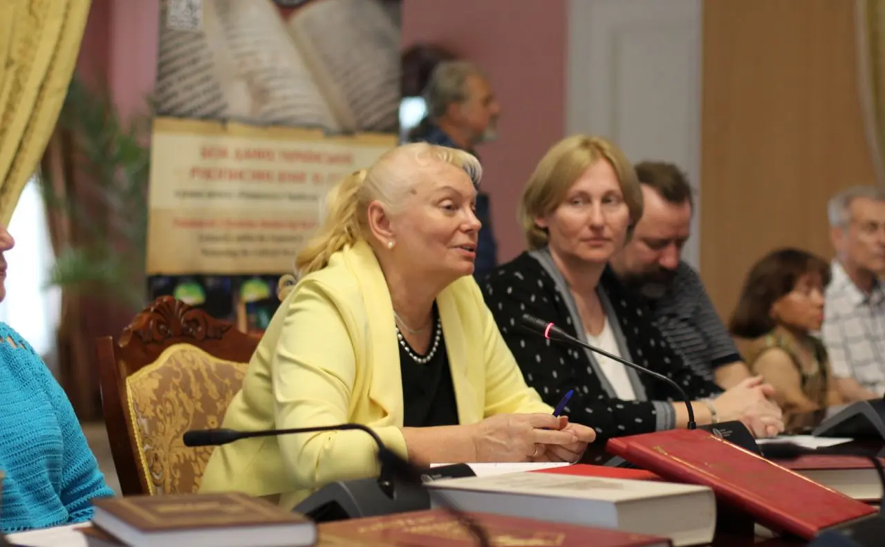 У Софії Київській презентували проєкт з української рукописної книги XI–XVI століть