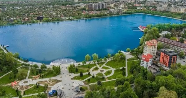 На Прикарпатті визначили п’ять локацій для відпочинку біля води