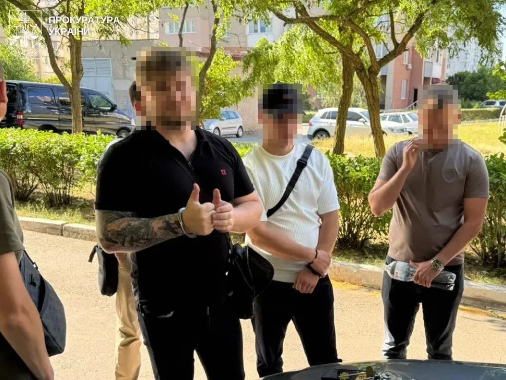 Віце-мер Південного вимагав хабар за благоустрій — справа передана до суду