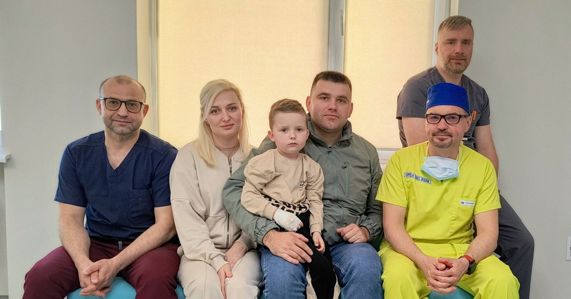 Оперували шість годин: у Львові лікарі врятували 4-річного хлопчика з гігантською пухлиною печінки