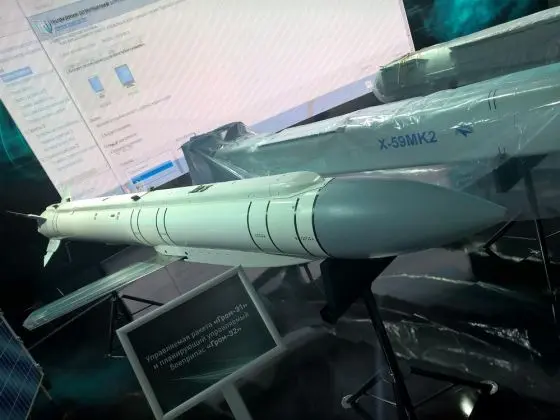 РФ хочет производить больше ракет-гибридов "Гром-1". Разведка назвала, сколько есть сейчас