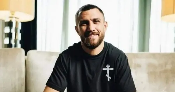 Ломаченко опублікував фото в обіймах скандального митрополита УПЦ МП Лонгина