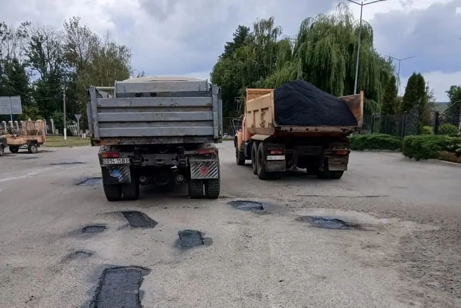 На дев’яти ділянках доріг Вінниччини проводять ремонти