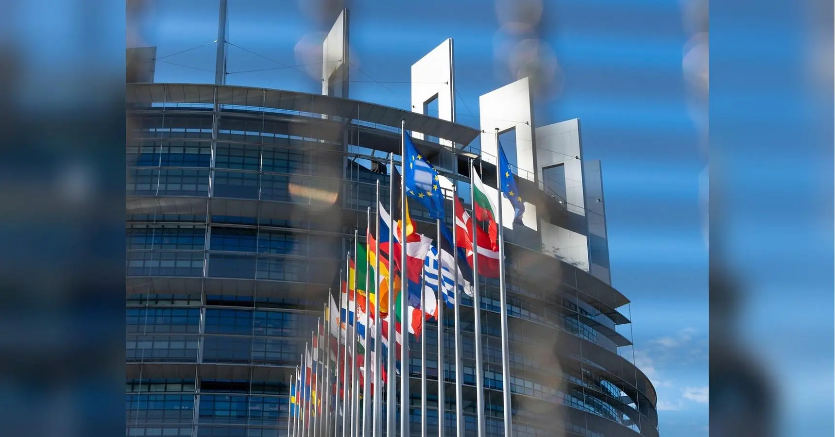 Євросоюз знову продовжив термін тимчасового захисту для українців: названо нову дату закінчення