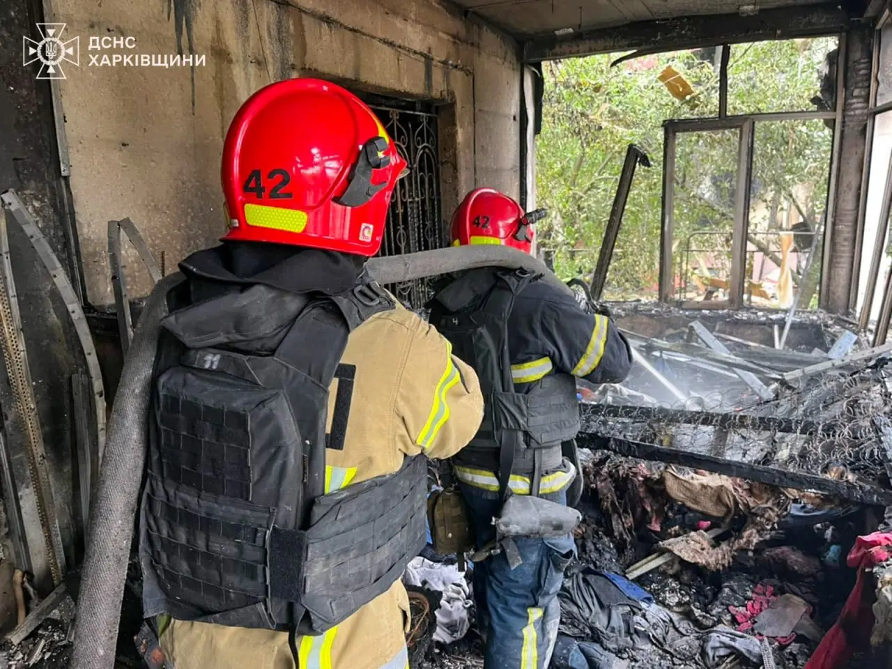 Чотирьох людей, зокрема дитину, врятували вогнеборці Харківщини під час пожежі