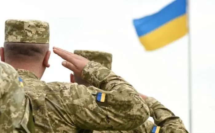 Люди віком понад 60 років зможуть служити за контрактом, — Верховна Рада
