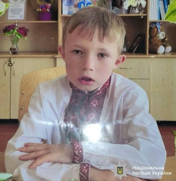 На Прикарпатті розшукують 8-річного хлопчика з розладами слуху: поїхав до лісу на велосипеді