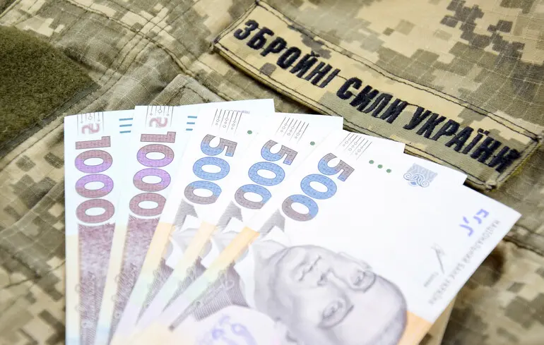 Мінфін за місяць вдвічі збільшив запозичення на внутрішньому ринку