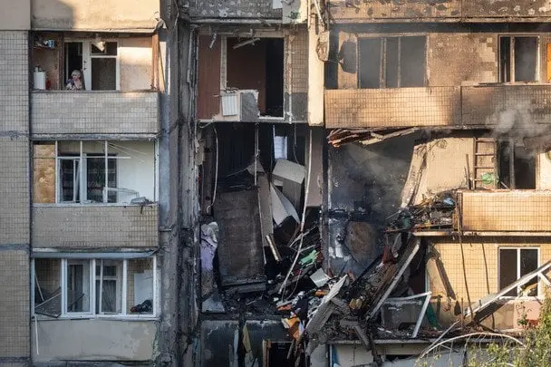 Тетяна дістала 90% опіків тіла та народила Назара: історія родини з Києва, яка постраждала під час удару РФ