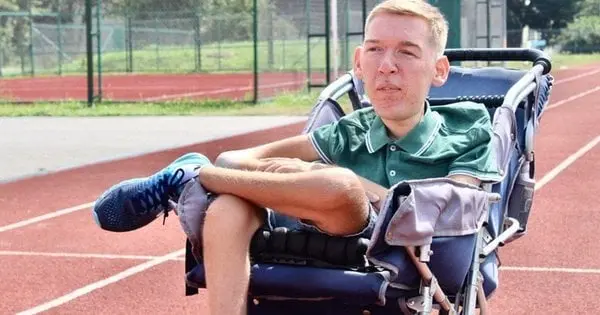 Львів’янину Назарію Гусакову оголосили підозру у шахрайстві на благодійних зборах