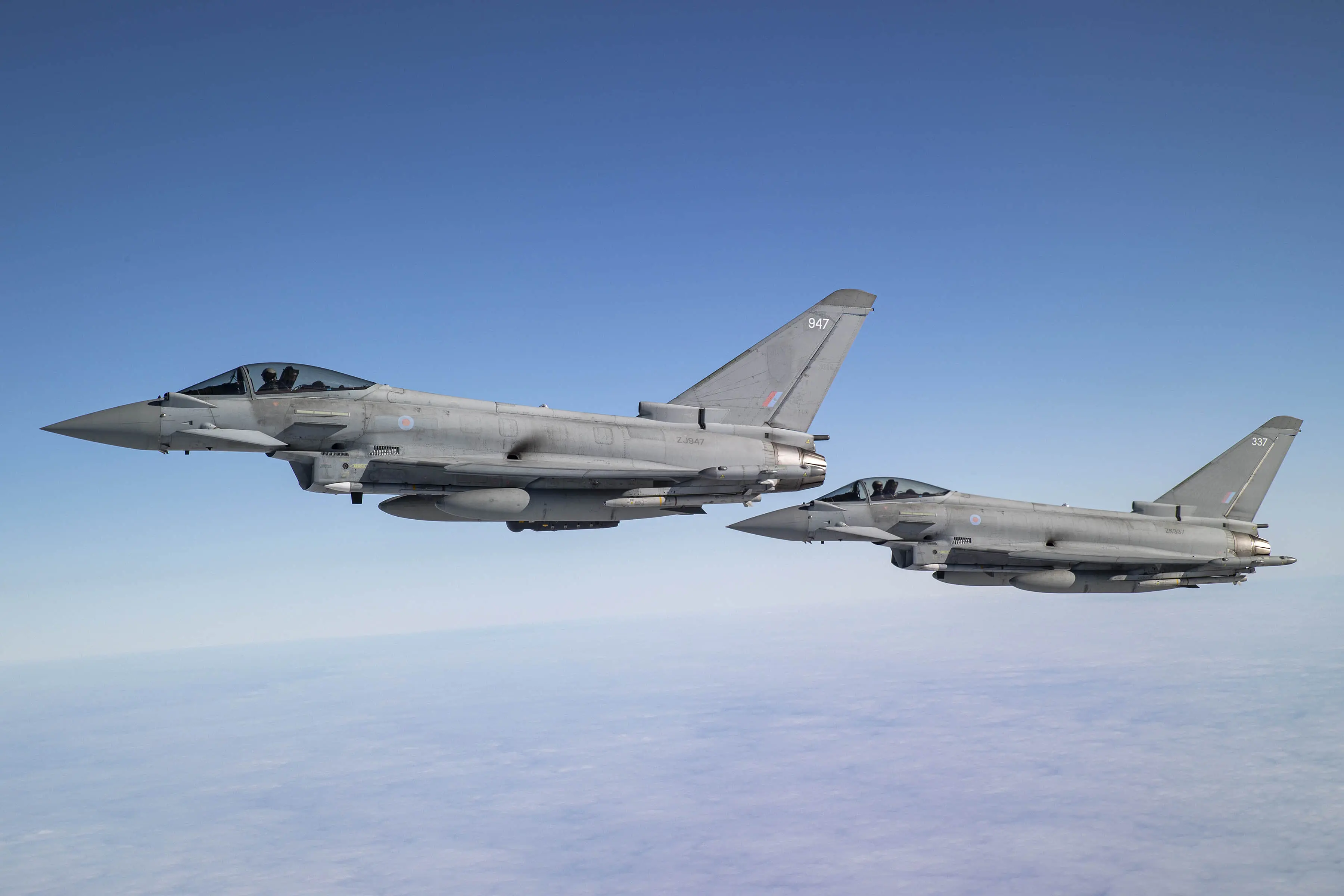 Британські Typhoon вперше вилітали патрулювати небо над Польщею