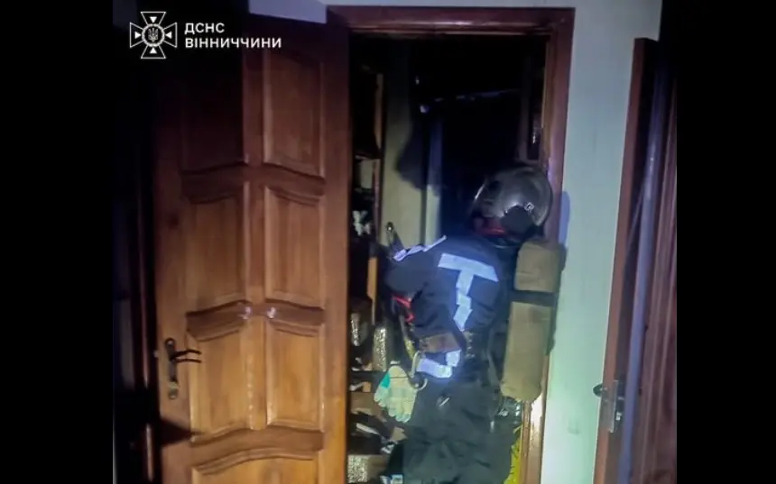 У Вінниці через пожежу в офісі довелось евакуювати дев’ять людей
