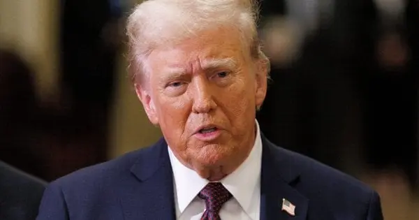 Дональд Трамп різко розкритикував Мєдвєдєва та порадив йому добирати слова