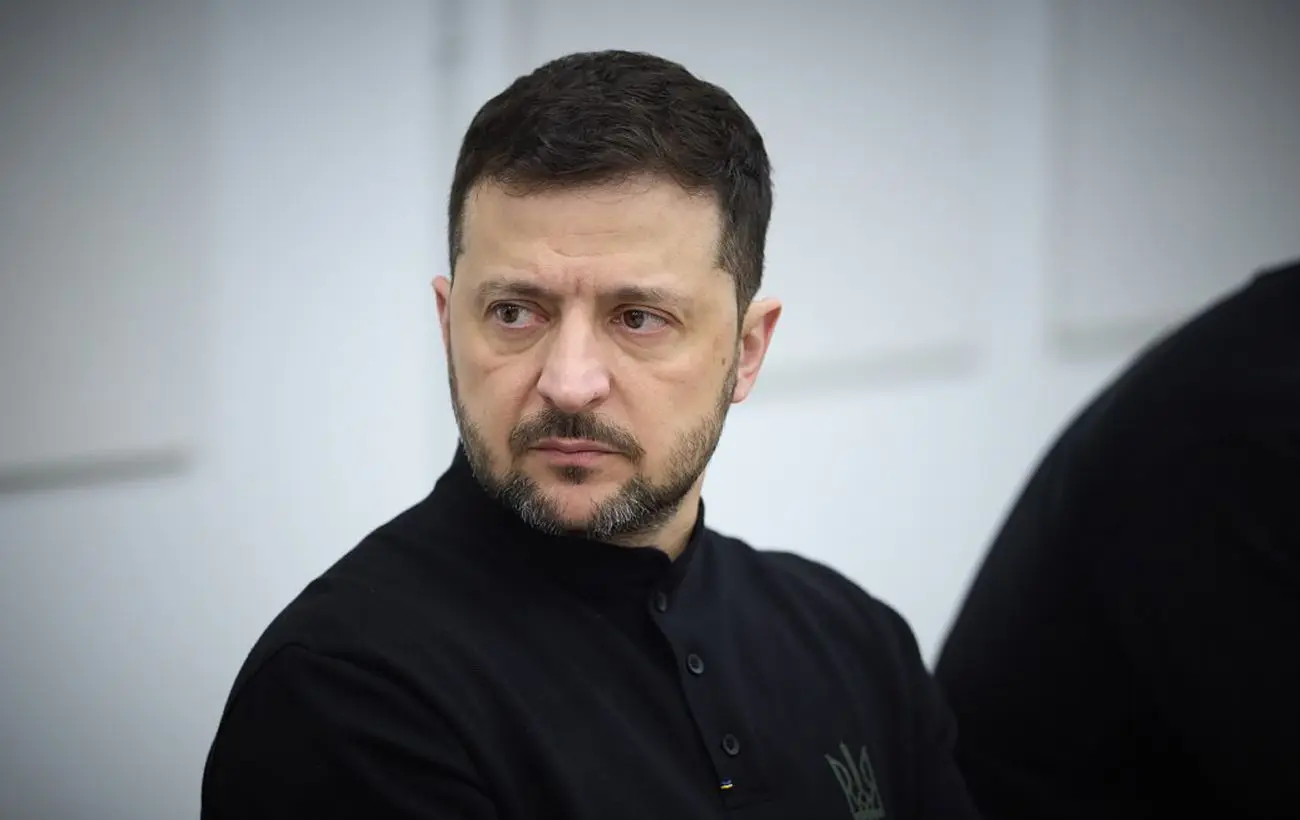 Тиждень протестів. Що Зеленський пропонує НАБУ і САП в новому законопроєкті