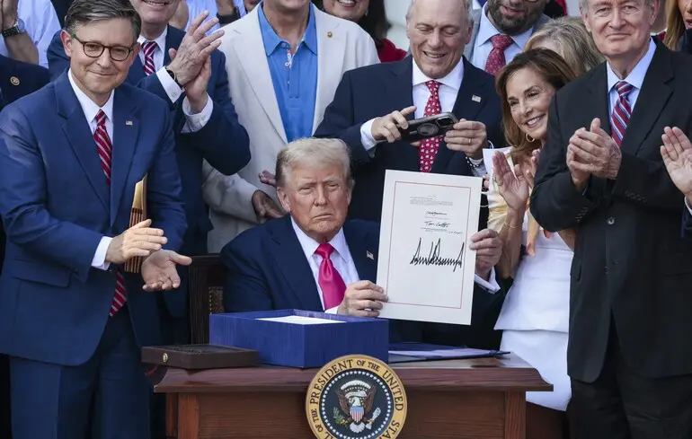 Трамп підписав свій «великий, прекрасний закон»