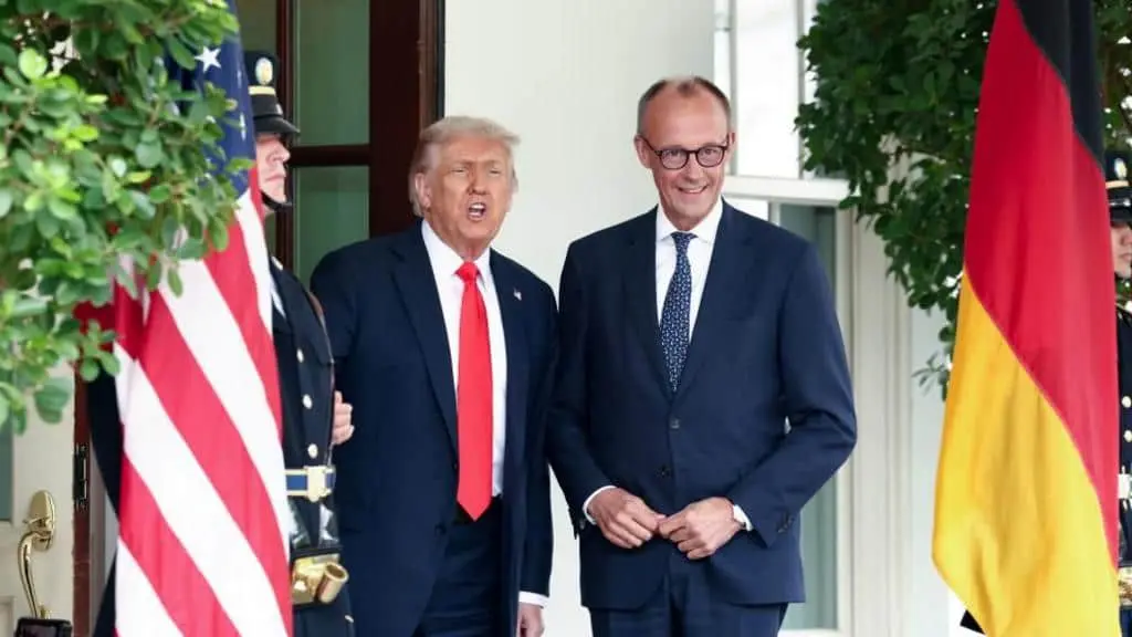 Мерц каже, що отримав від Трампа чітке "Ні" щодо намірів США вийти з НАТО