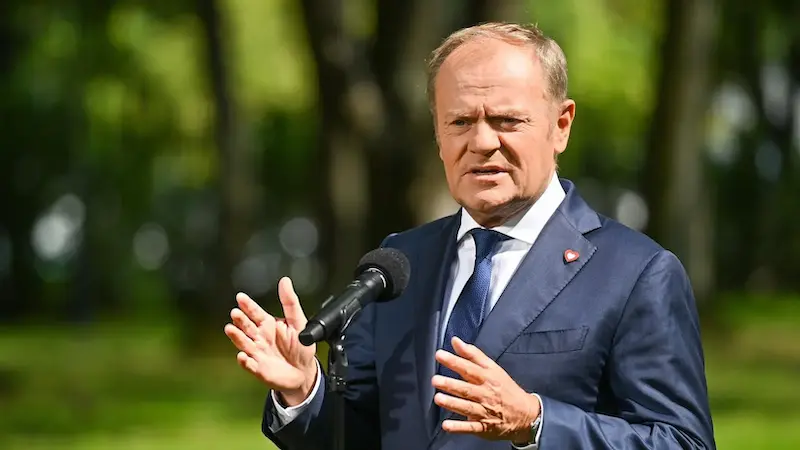 Туск здивувався "істеричній" реакції Дуди на оскарження результатів виборів