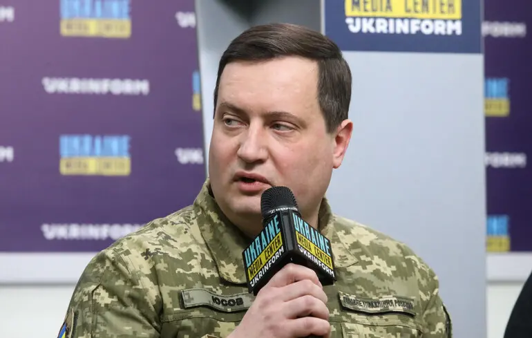 У розвідці підтвердили справжність фото військового ЗСУ, якому росіяни випалили на тілі "Слава России"