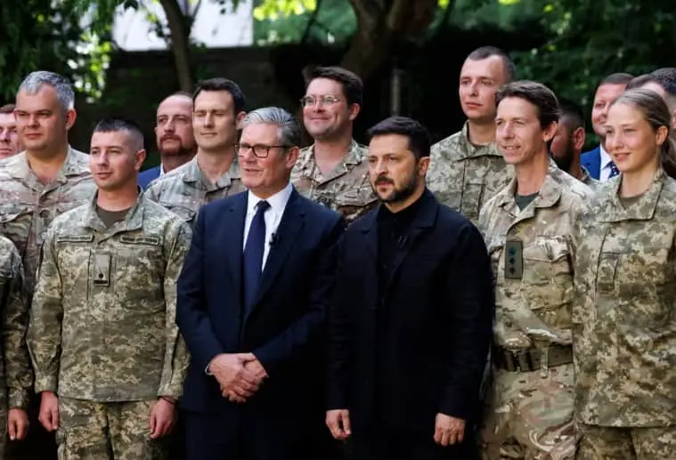 Британія вперше передасть Україні зброю, профінансовану з заморожених росактивів