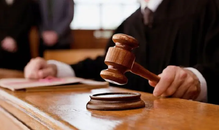 Чернівецький суд виніс вирок директору школи та старості села, які співпрацювали з російськими окупантами