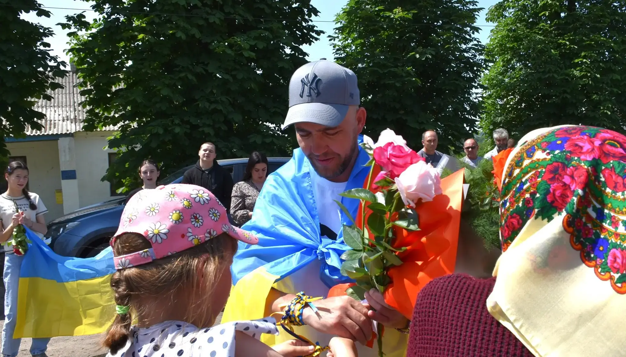 На Вінниччину після російського полону повернувся захисник Сергій Головенко