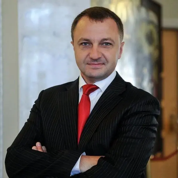 Мовного омбудсмена Тараса Кременя звільнили: Кабмін назвав причину