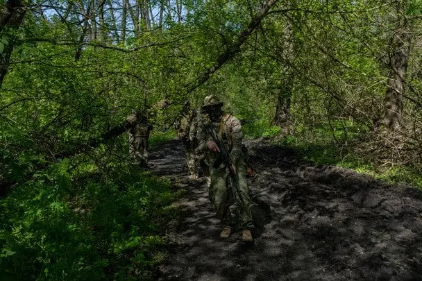 Україна ризикує втратити три великих міста: CNN про літній наступ Росії