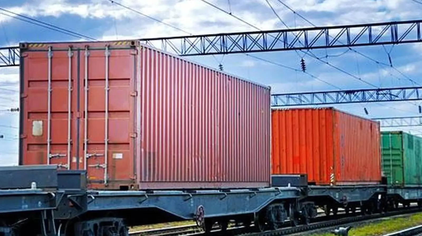 З України до польського порту Ґданськ запустили регулярний контейнерний поїзд