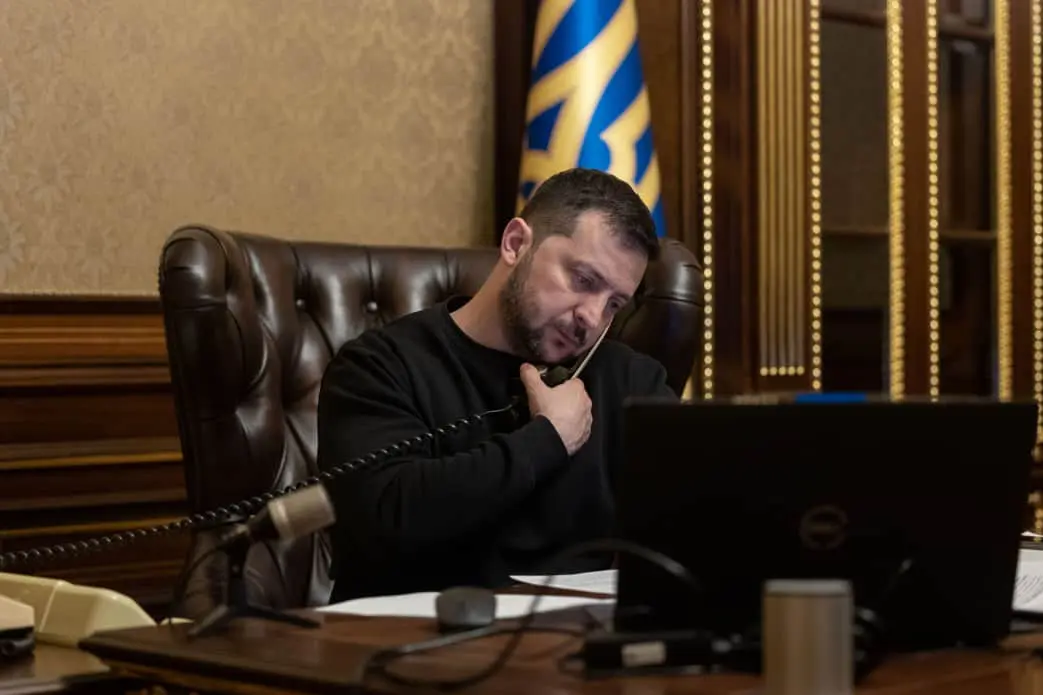 FT: Макрон і Кошта переконували Зеленського відмовитись від закону про НАБУ і САП