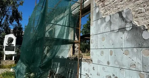 Ми не будуємо музеїв для старорежимних політиків: Садовий відповів на критику Порошенка