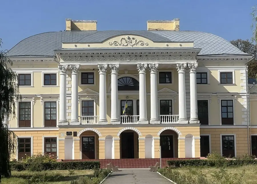 Палац Грохольських-Можайських: історія унікального маєтку на Вінниччині