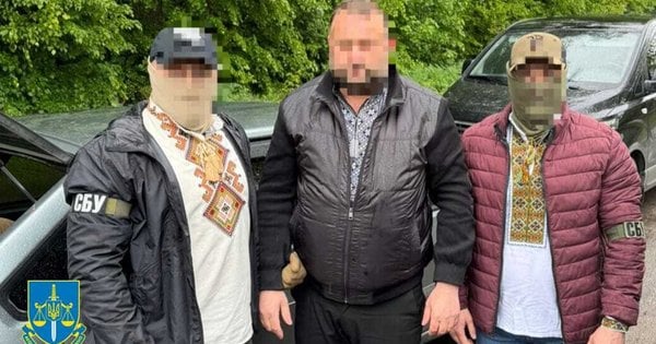 Голову громади на Рівненщині затримали на хабарі від підприємця