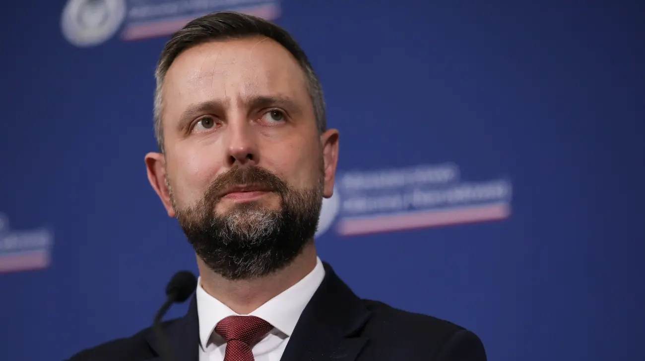 Швеція терміново відправить до Польщі додаткові засоби ППО та літаки – Косіняк-Камиш