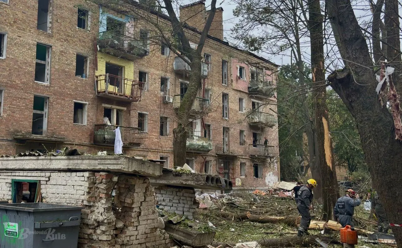 Компенсація та допомога: що робити киянам, житло яких зруйноване чи пошкоджене внаслідок ворожих обстрілів