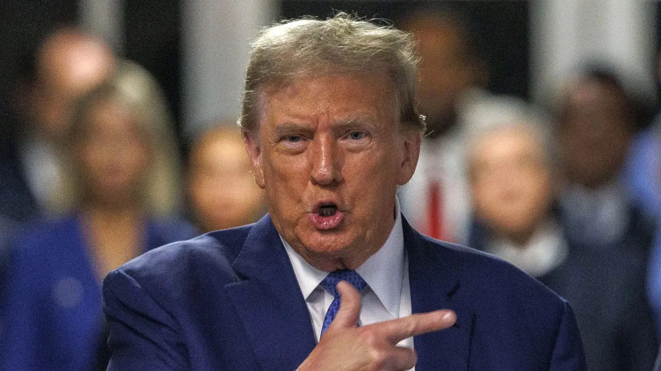 FT: Трамп пропонував, щоб китайські війська стали миротворцями в Україні