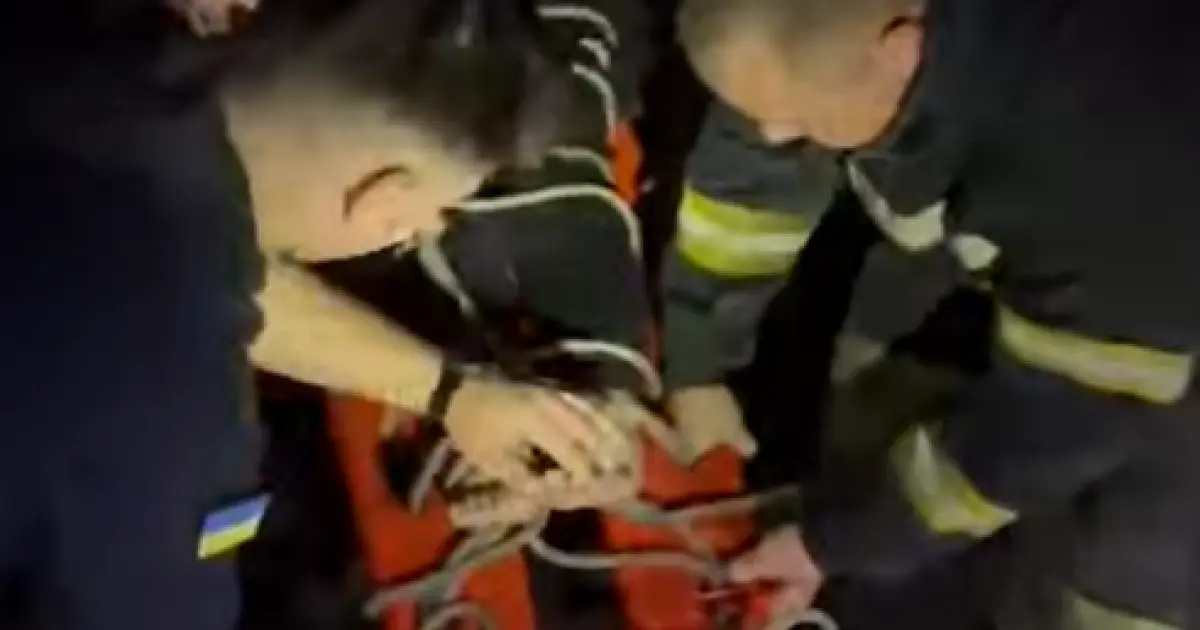 З даху багатоповерхывки у Харкові врятували дитину